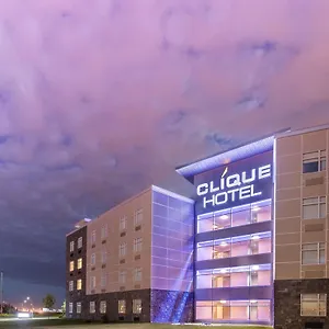 Hotel Clique Airport Calgary
